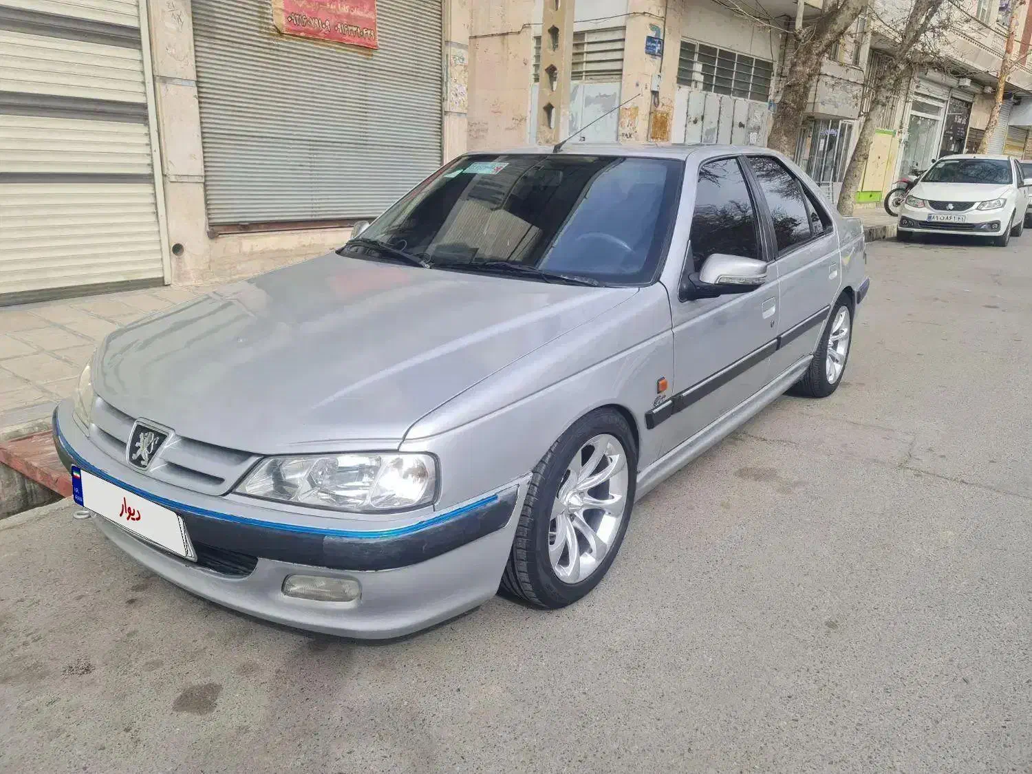 پارس|خودرو سواری و وانت|بروجرد, |دیوار