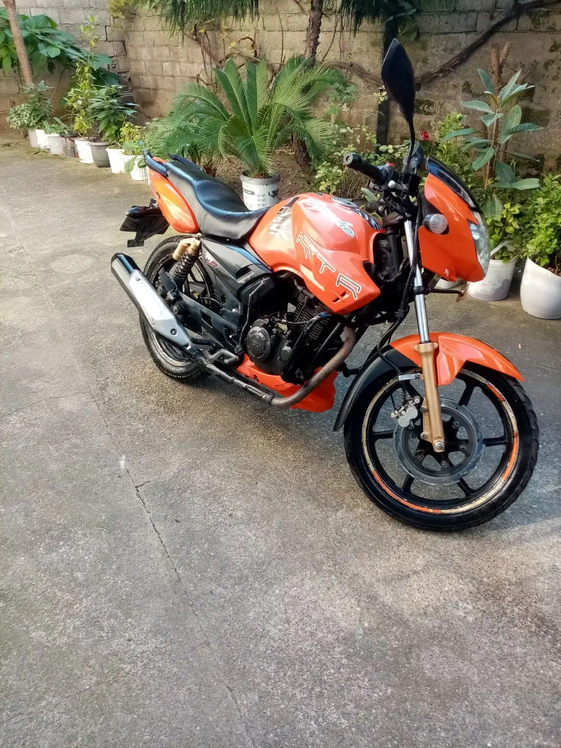 موتور آپاچی عروسک|موتورسیکلت|تنکابن, |دیوار