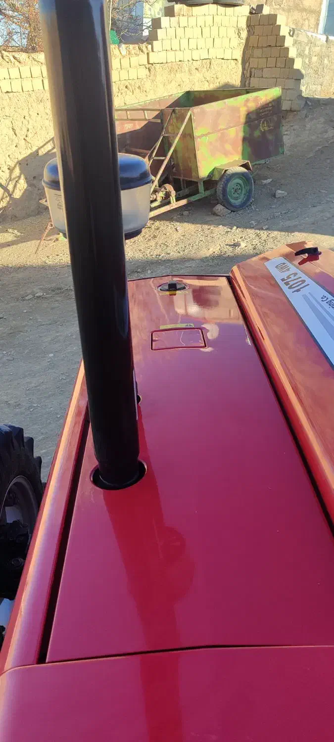 تراکتور|خودرو سنگین|دیواندره, |دیوار