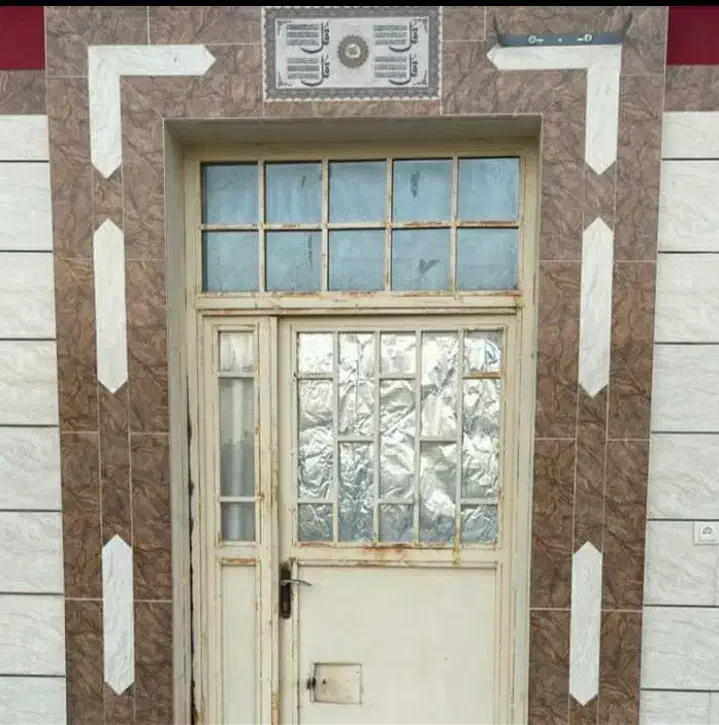 استاد کار ساختمان کاشی سرامیک موزائیک|خدمات پیشه و مهارت|بندر گناوه, |دیوار