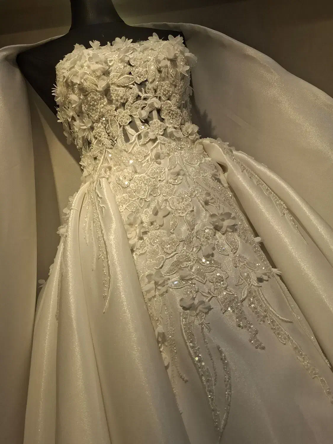 لباس عروس دودامنه جدید|لباس|نهاوند, |دیوار