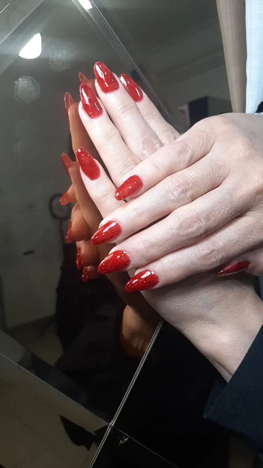 کاشت ناخن|خدمات آرایشگری و زیبایی|محمدیه-قزوین, |دیوار