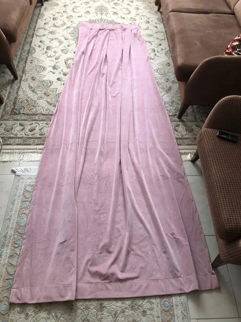 پرده و والان|پرده، رانر، رومیزی|تهران, آبشار تهران (دریاچه)|دیوار