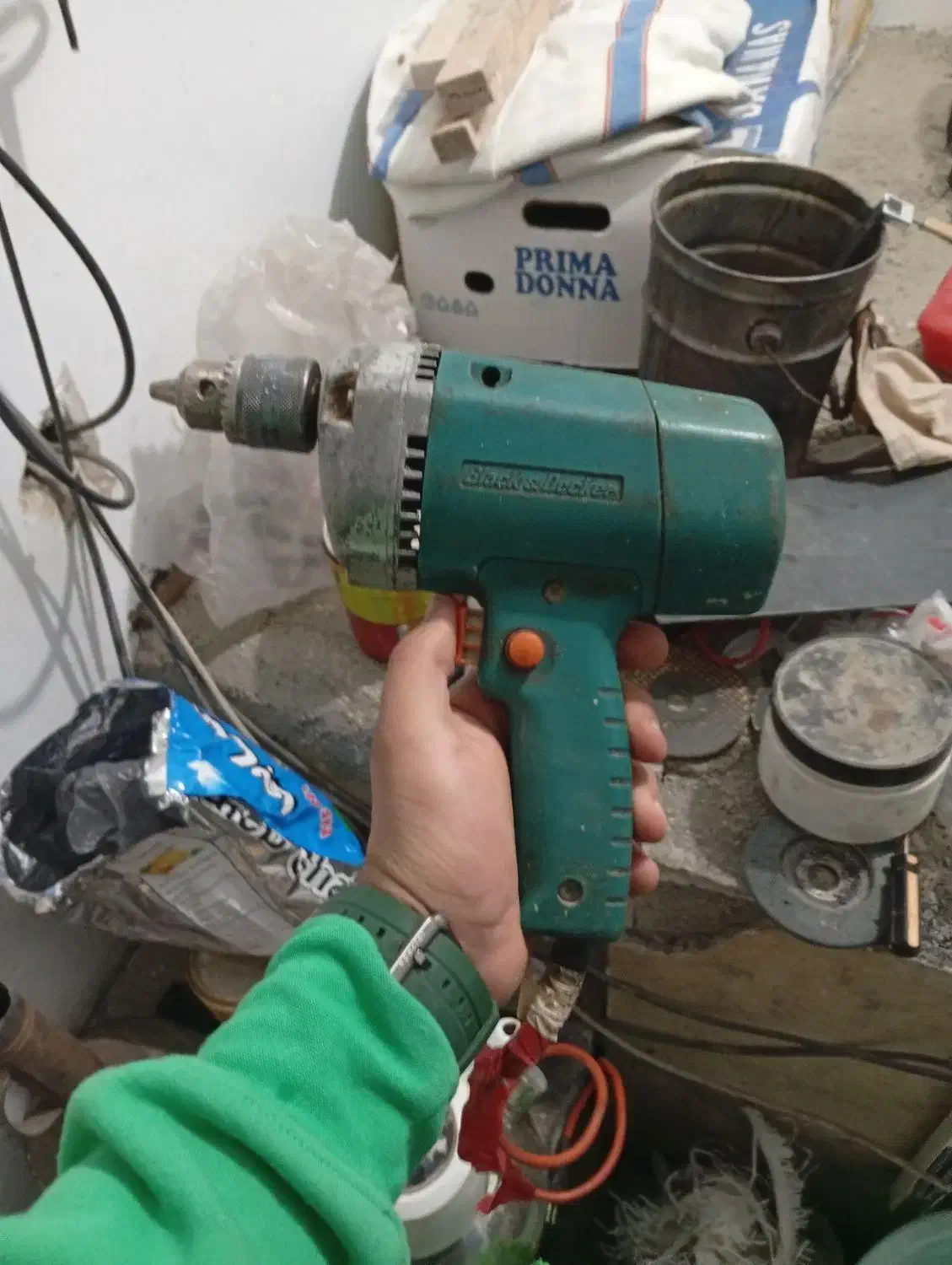 دلیر سالم|ابزارآلات|تهران, پرستار|دیوار