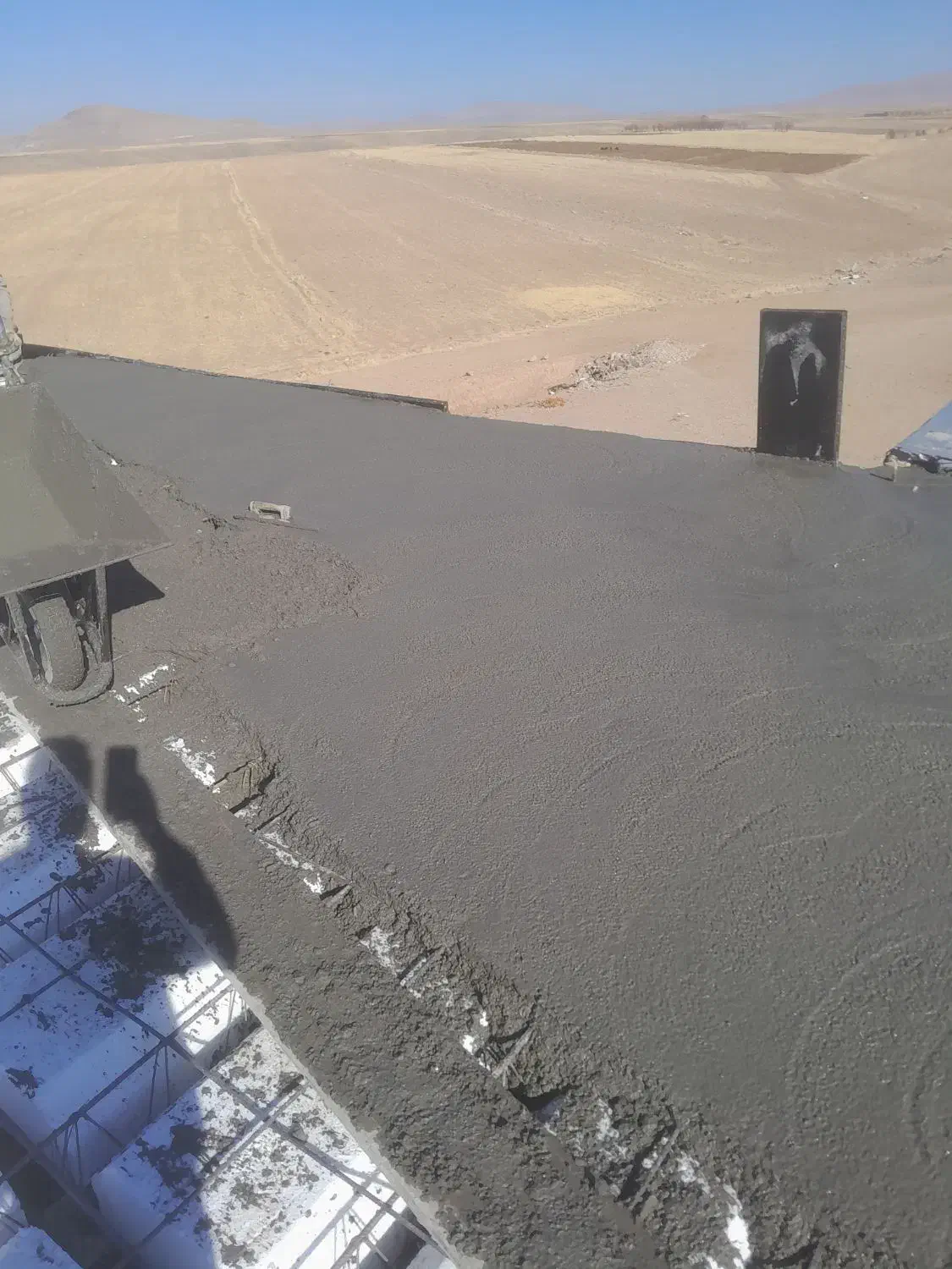 بتن ریزی دستی علی بیات|خدمات پیشه و مهارت|زنجان, |دیوار