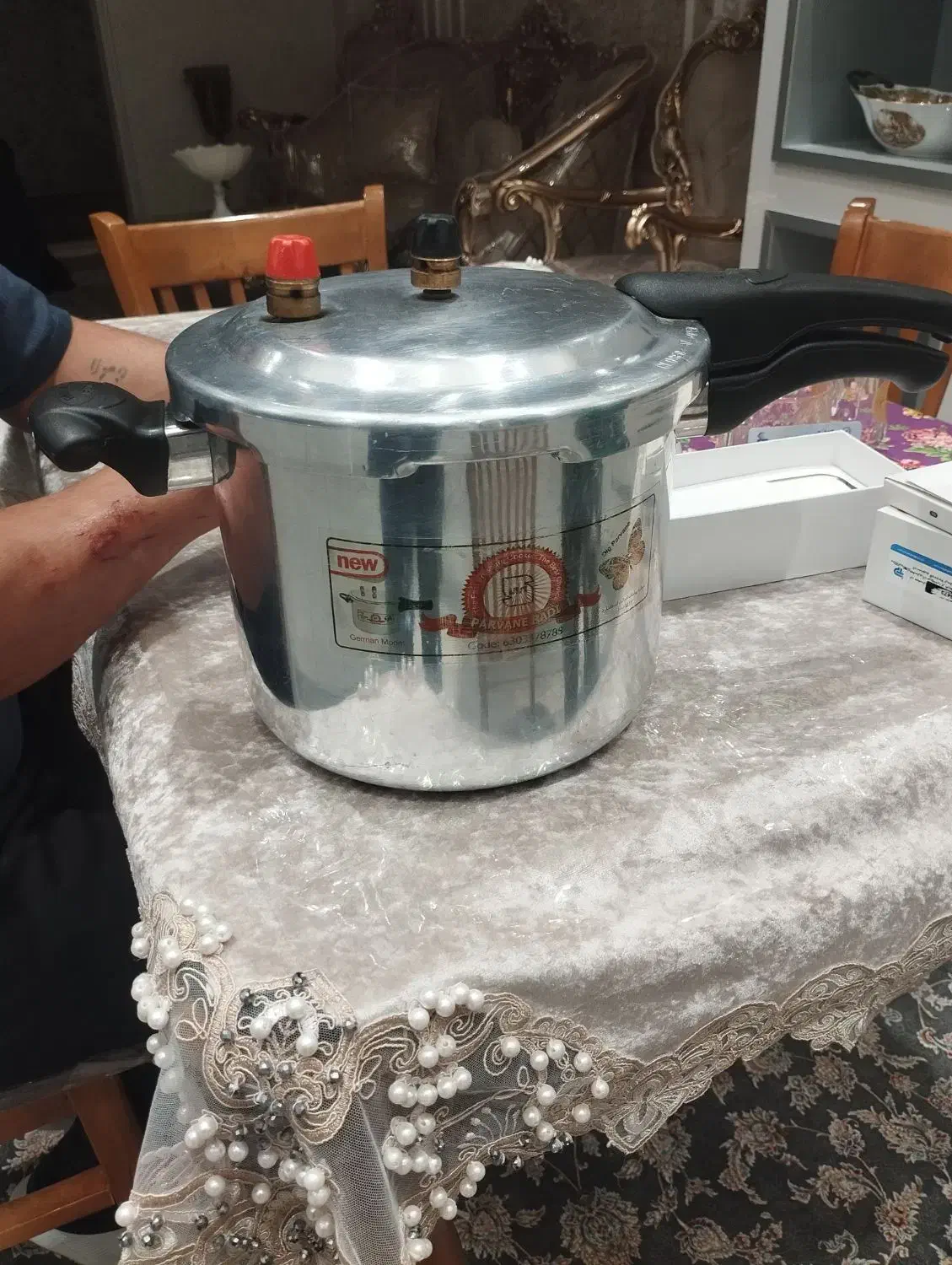 آرام پز|ظروف پختوپز|اردبیل, |دیوار