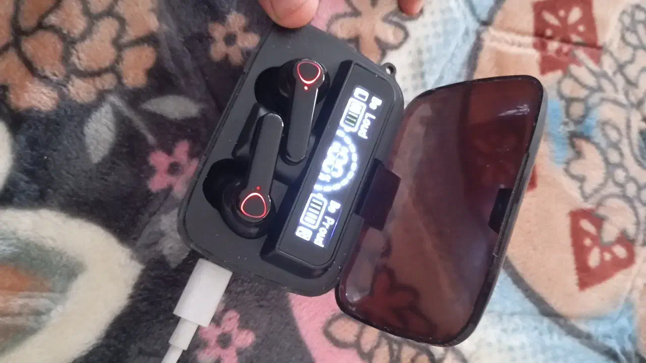 ایرپاد|پخش‌کننده همراه|قدس, شهر‌قدس|دیوار