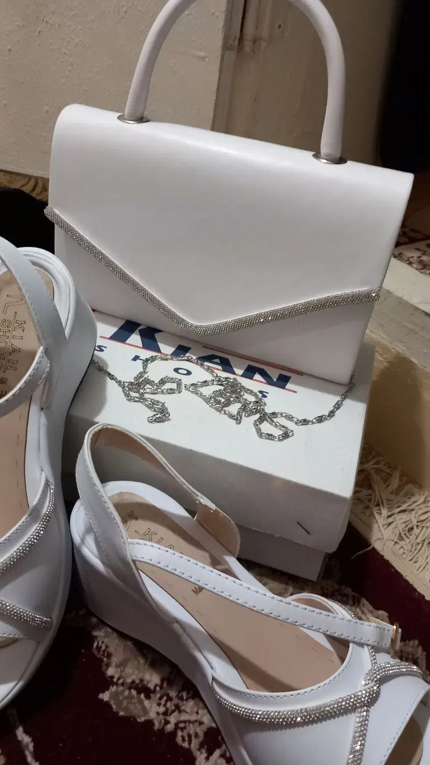 کیف و صندل مجلسی(عروس)|کیف، کفش، کمربند|اهواز, کوروش|دیوار