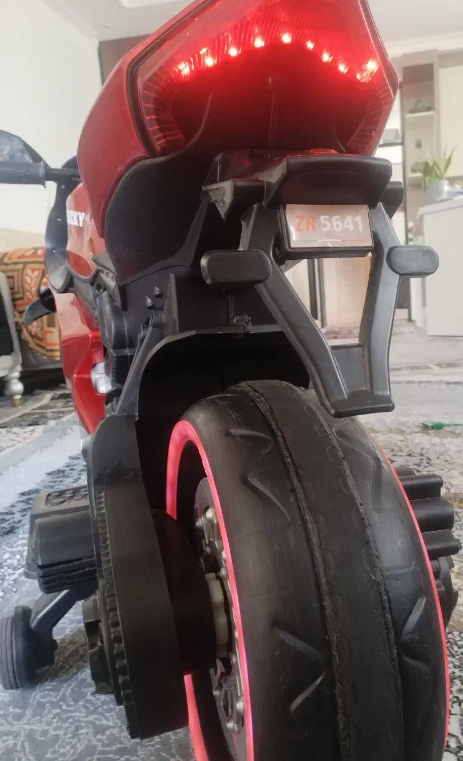 موتورشارژی دوموتوره درحدنو|اسباببازی بچه|یزد, |دیوار