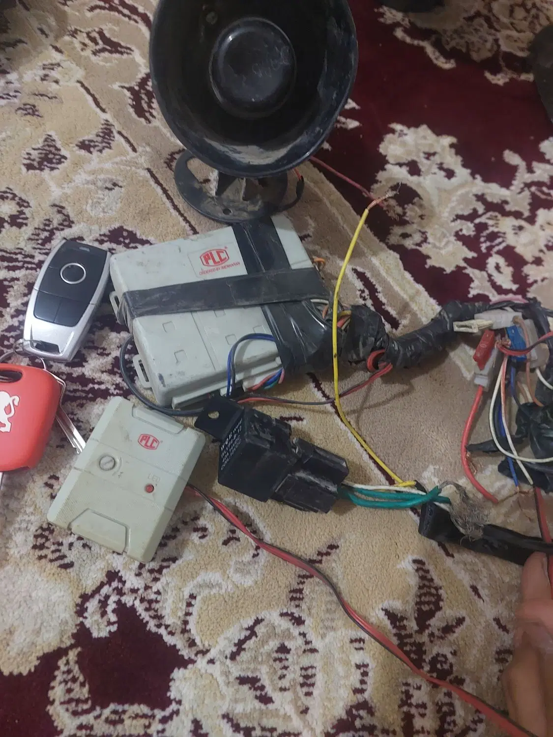 دزدگیر|قطعات یدکی و لوازم جانبی|زاهدان, |دیوار