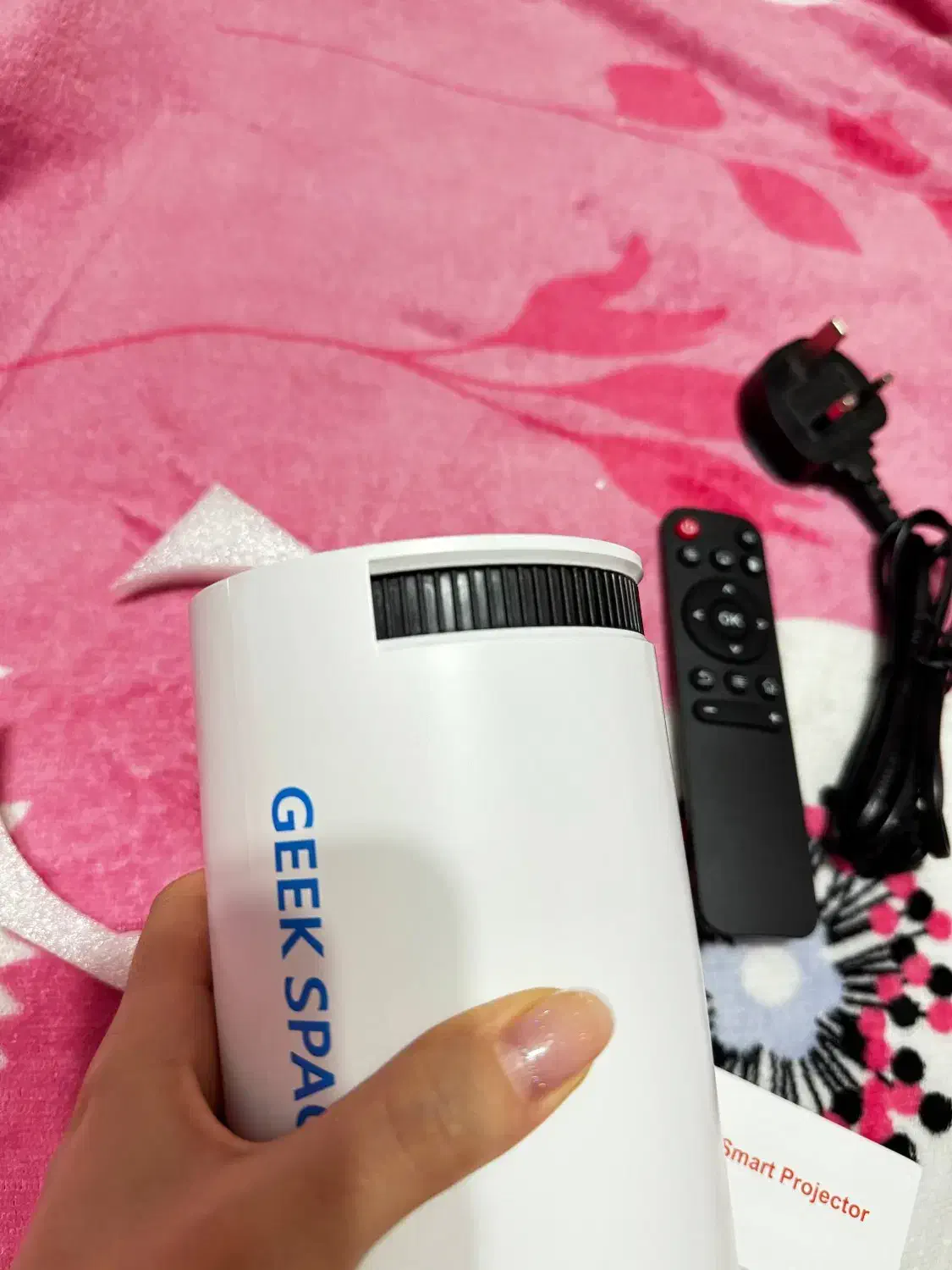 ویدیو پروژکتور با کیفیت بالا و اقتصادی  خانگی نو|تلویزیون و پروژکتور|اردبیل, |دیوار