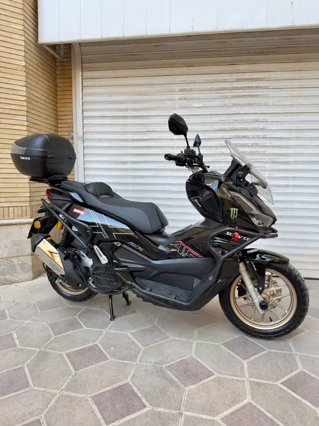 اسکوتر کویر AGV-X|موتورسیکلت|شیراز, سینما سعدی|دیوار