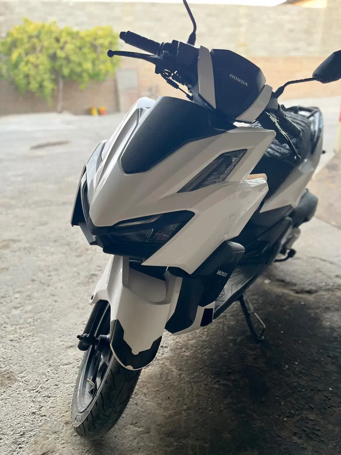 کلیک واریو ۱۷۰ کبیر ۱۴۰۲|موتورسیکلت|اندیشه, اندیشه فاز ۴|دیوار