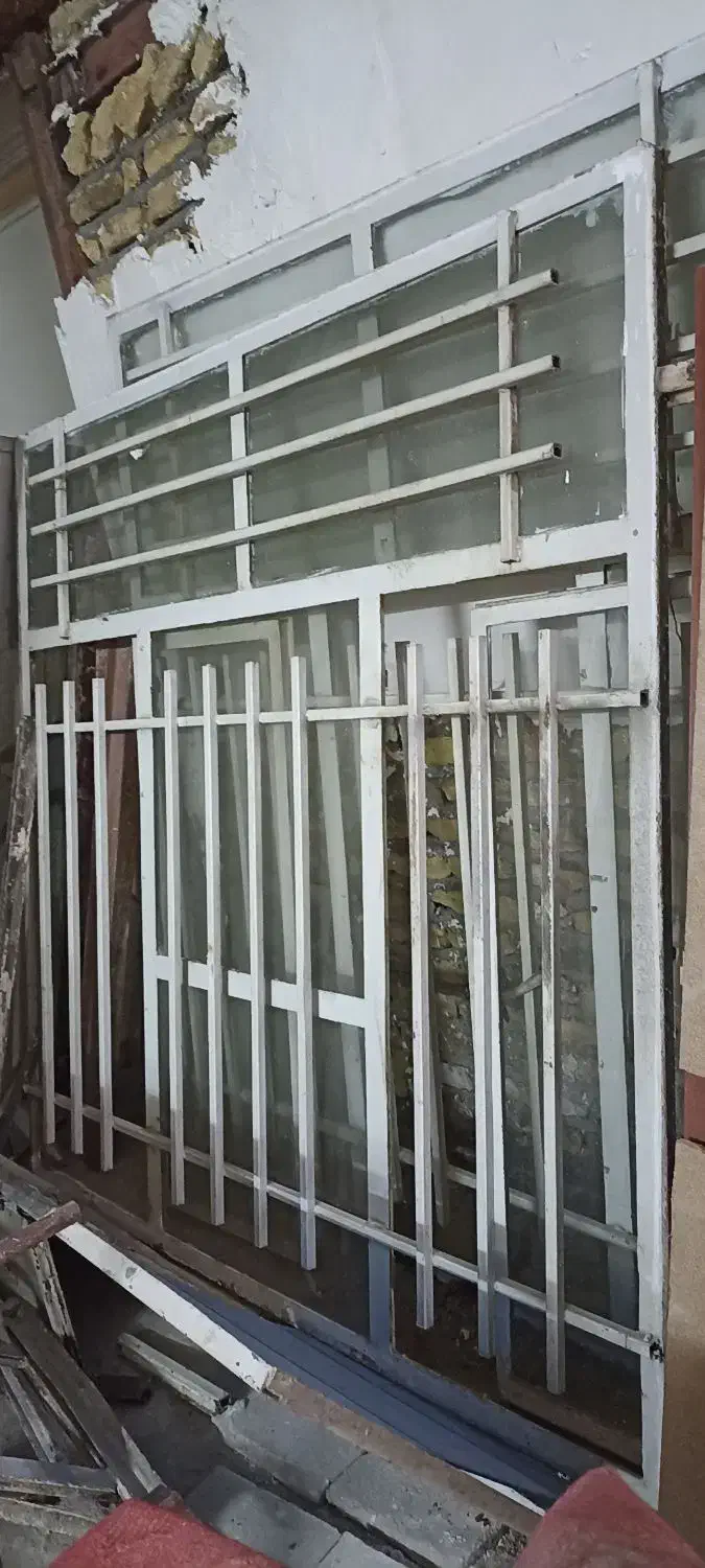 پنجره حفاظ دار|مصالح و تجهیزات ساختمان|مشهد, نیزه|دیوار