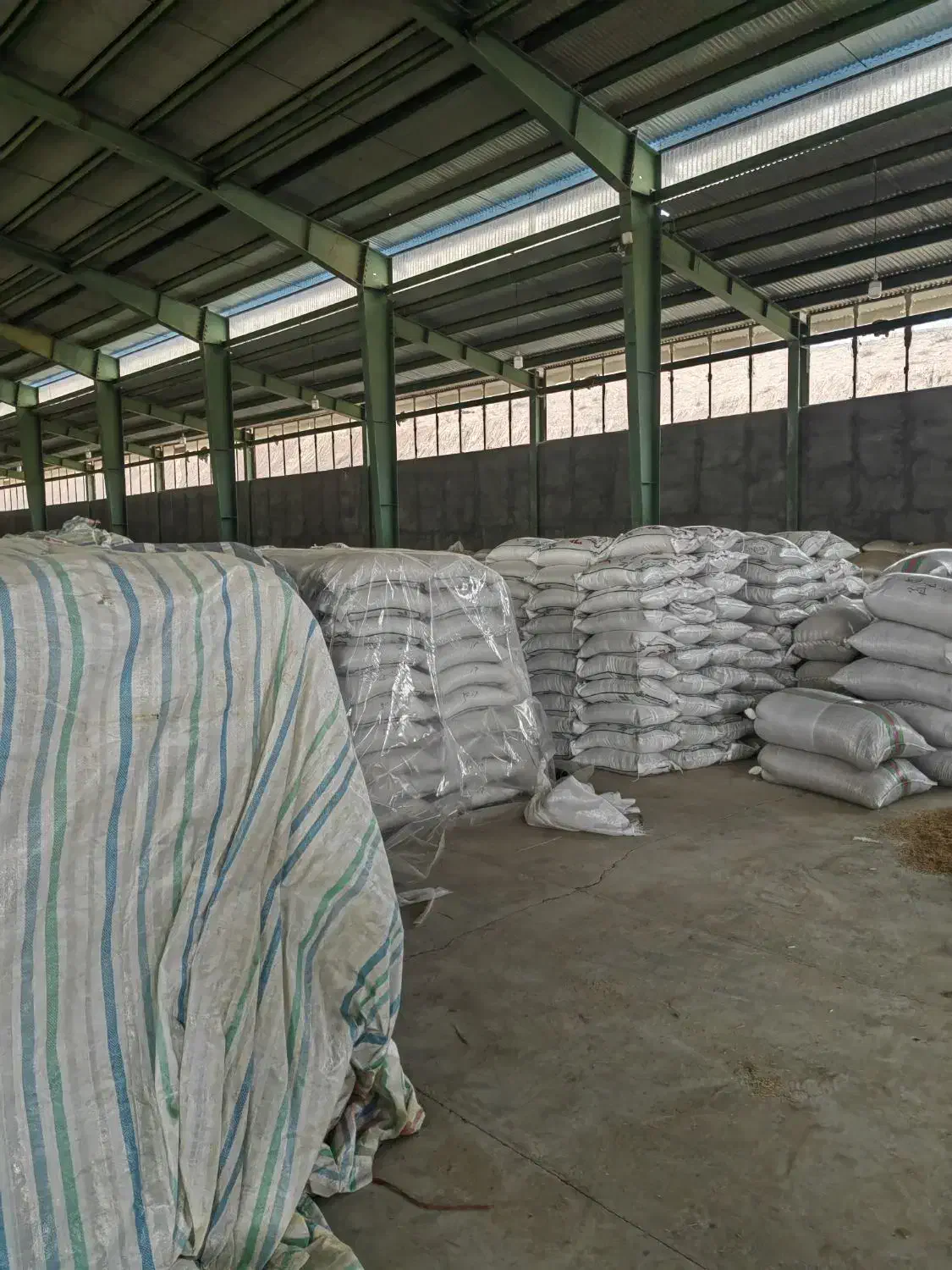 برنج اورگانیک میانه ممان|خوردنی و آشامیدنی|میانه, |دیوار