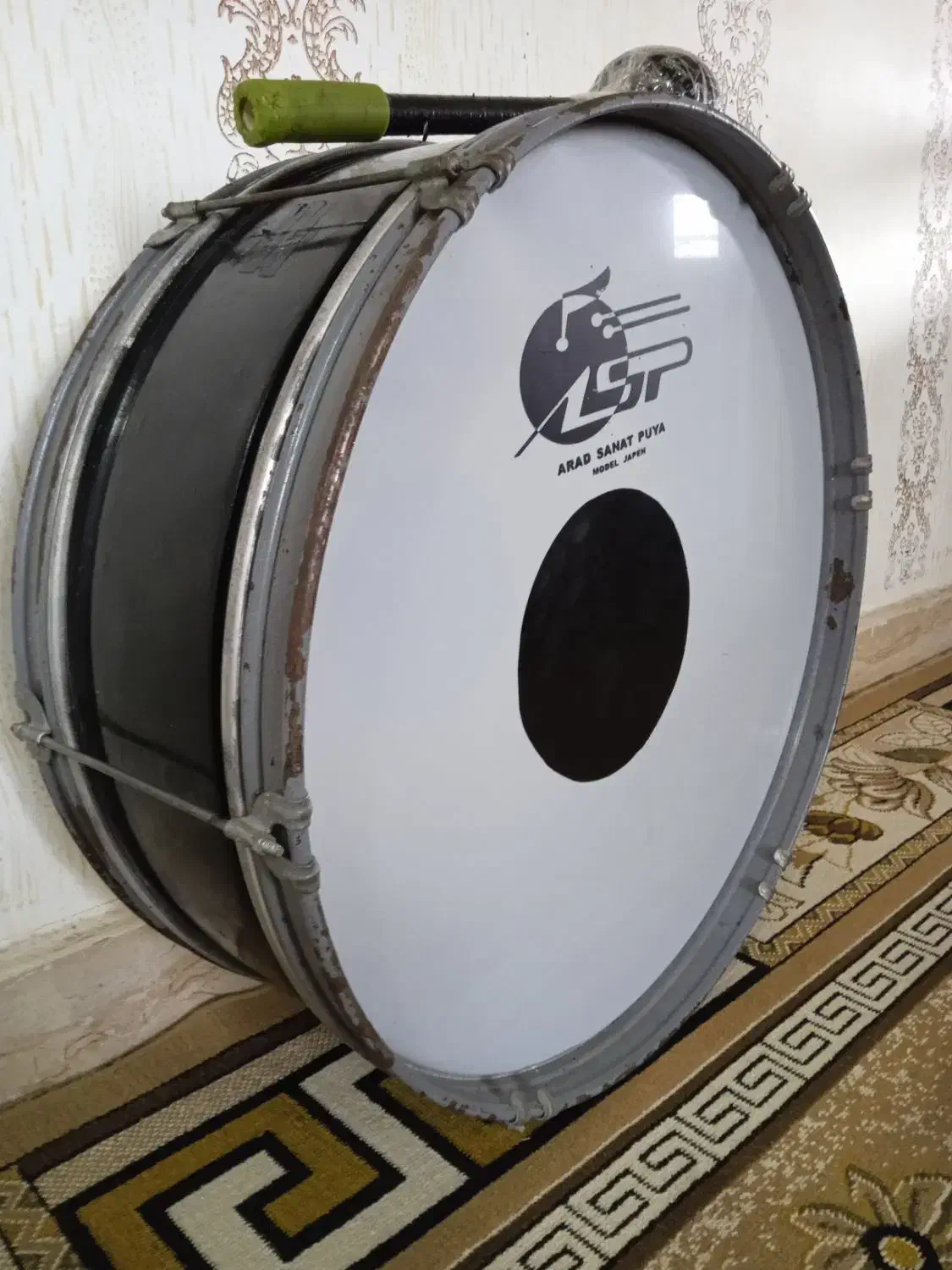 طبل 80سانتی|درام و پرکاشن|سنگر, |دیوار