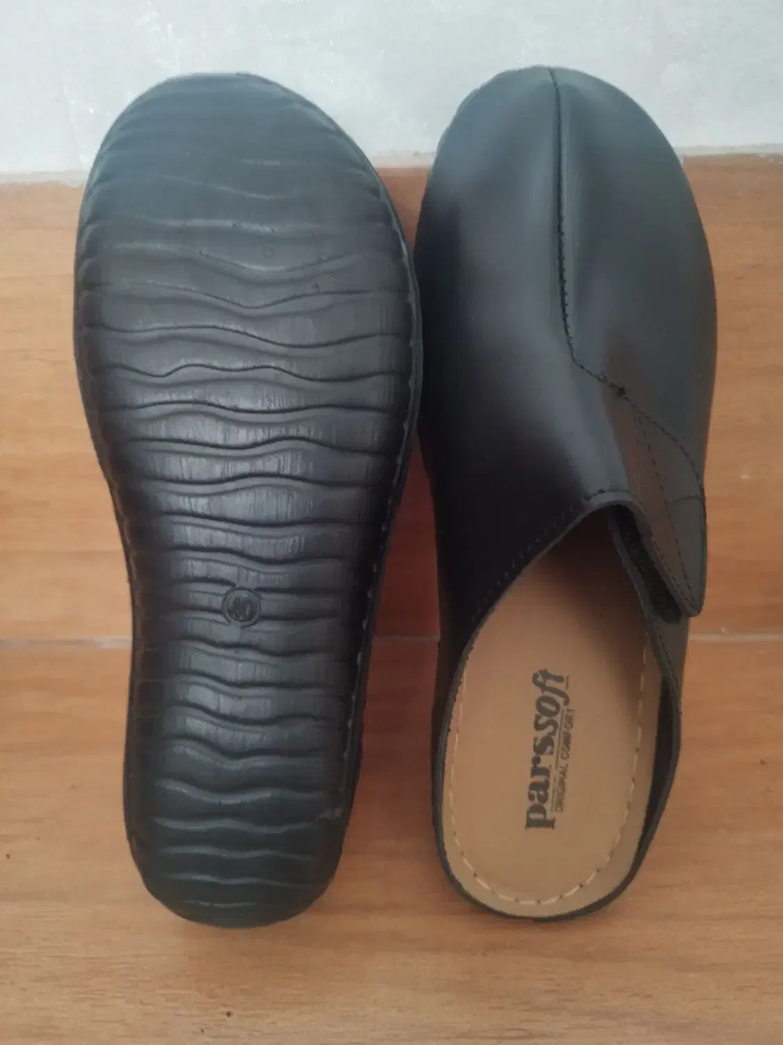 صندل|کیف، کفش، کمربند|بروجرد, |دیوار