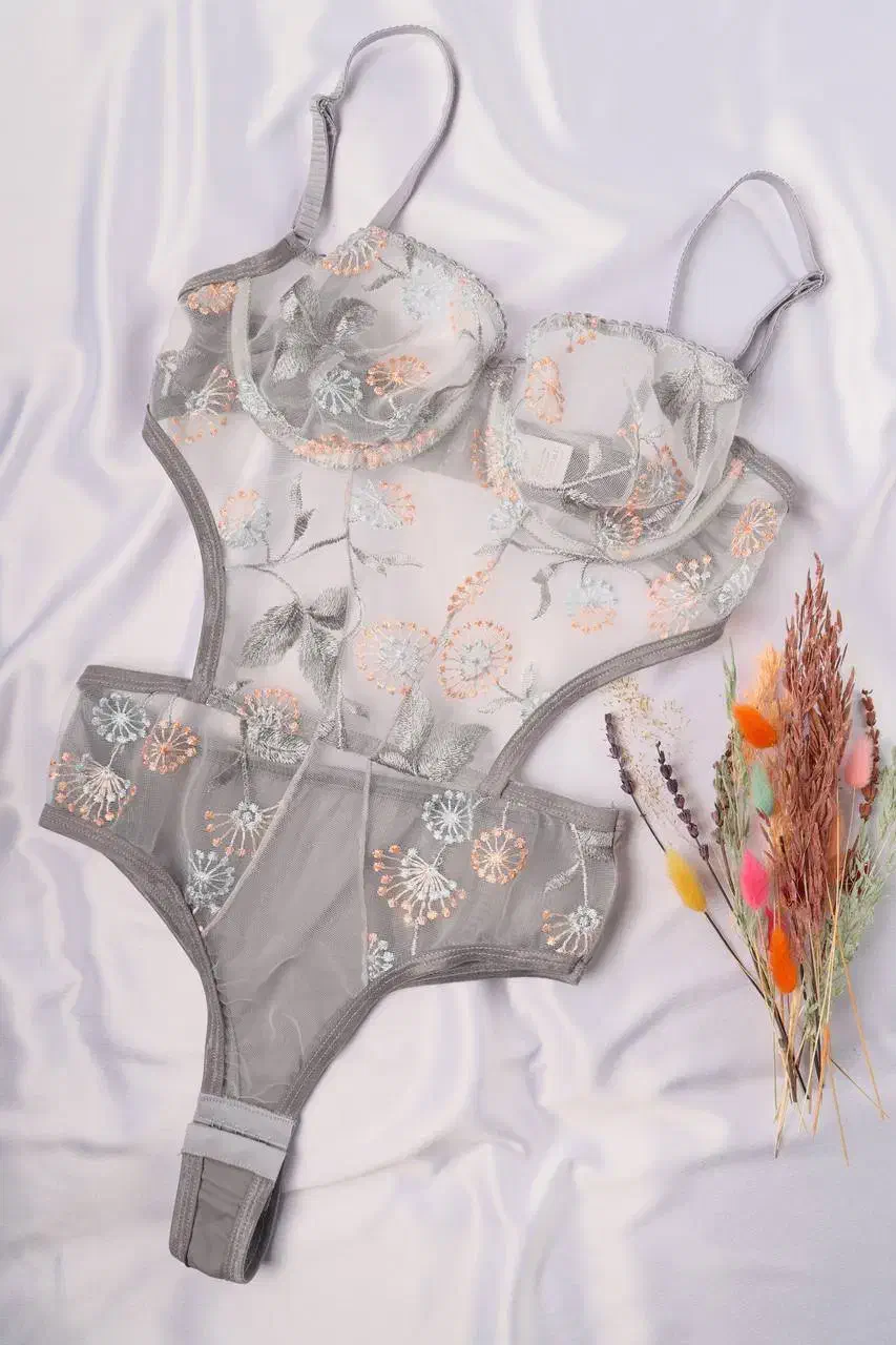 انواع لباس خارجی|لباس|تهران, نیروی هوایی (پیروزی)|دیوار