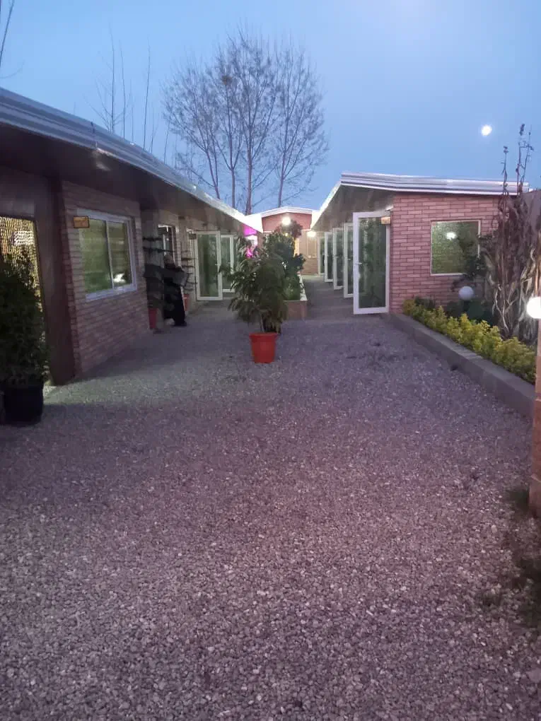 اجاره کافه رستوران در جاده هادی شهر اجاکسر|اجارهٔ مغازه و غرفه|هادی شهر, |دیوار