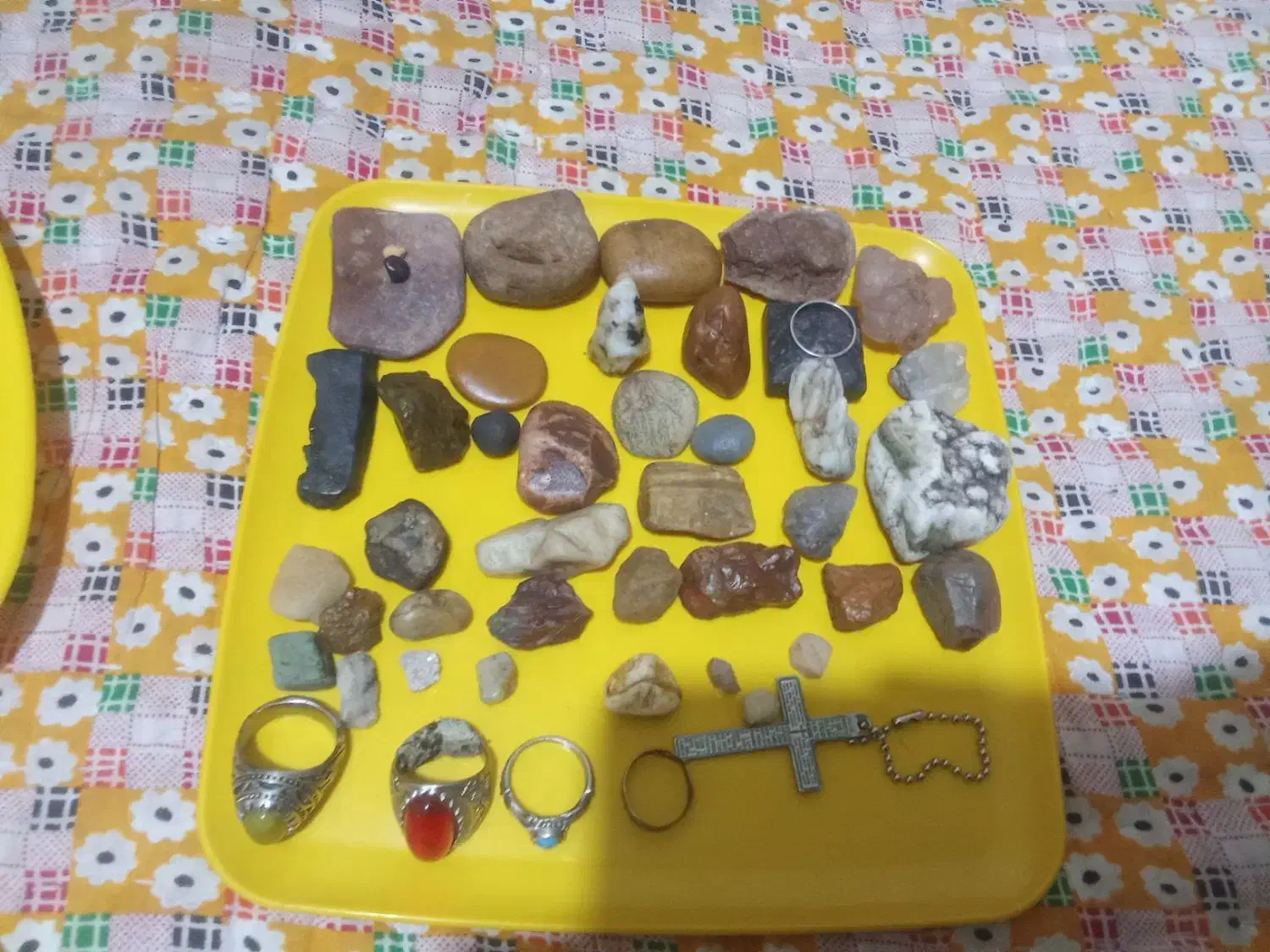 سنگهای قیمتی وعطیقه جان سنگ درمان|جواهرات|زنجانرود, |دیوار