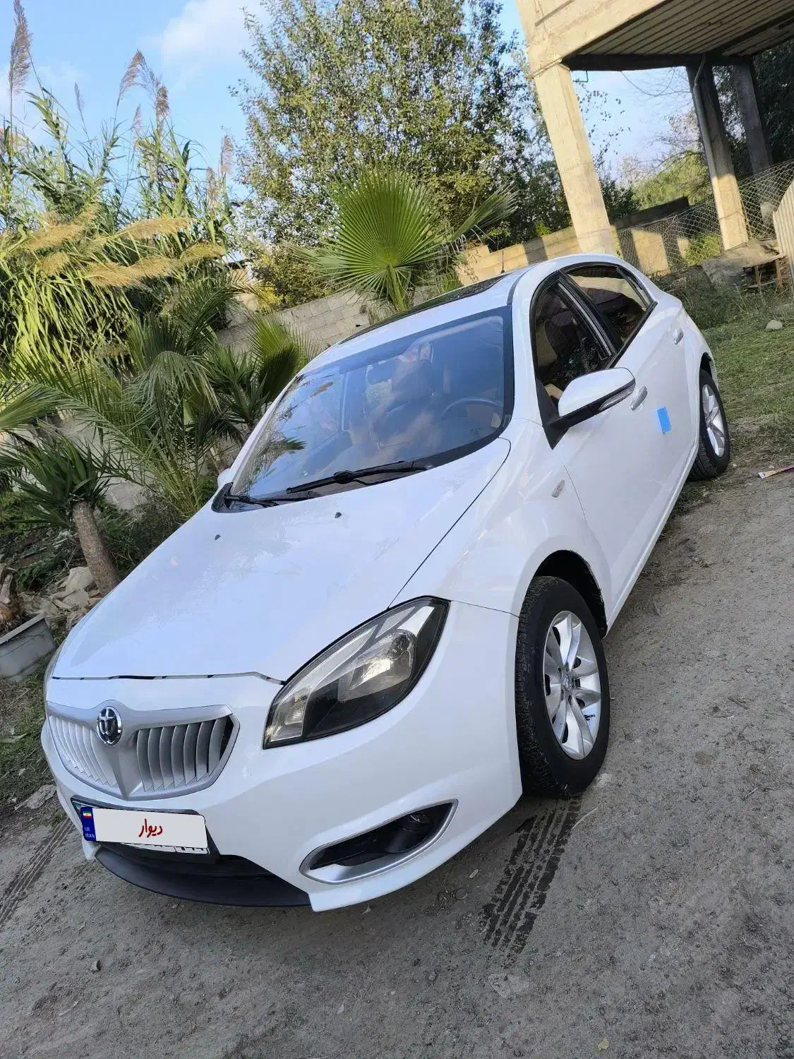 برلیانس ۳۲۰ اتومات|خودرو سواری و وانت|لنگرود, |دیوار