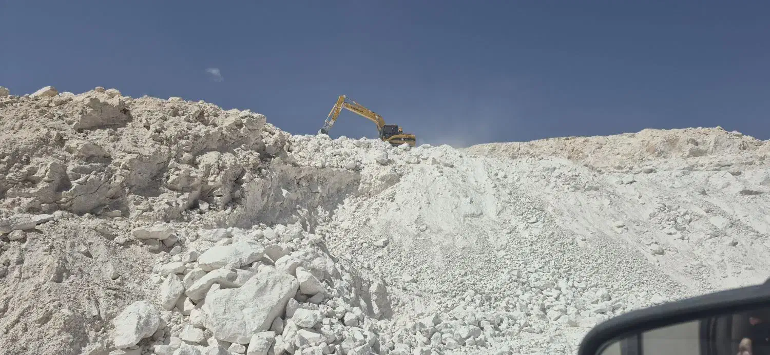 بیل مکانیکی زوملاین ۲۳۰|ماشینآلات صنعتی|سرخه, |دیوار