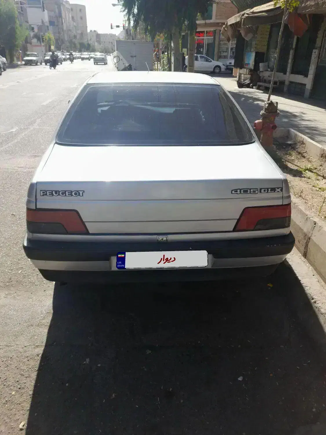 پژو ۴۰۵|خودرو سواری و وانت|قم, زنبیل آباد|دیوار