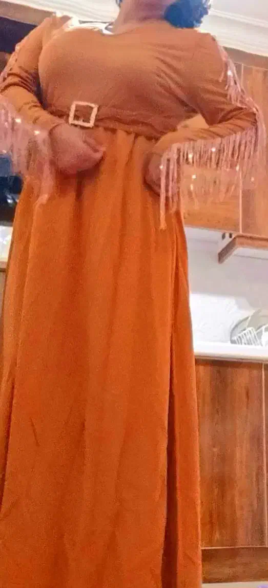 لباس مجلسی خردلی|لباس|رشت, گلسار|دیوار