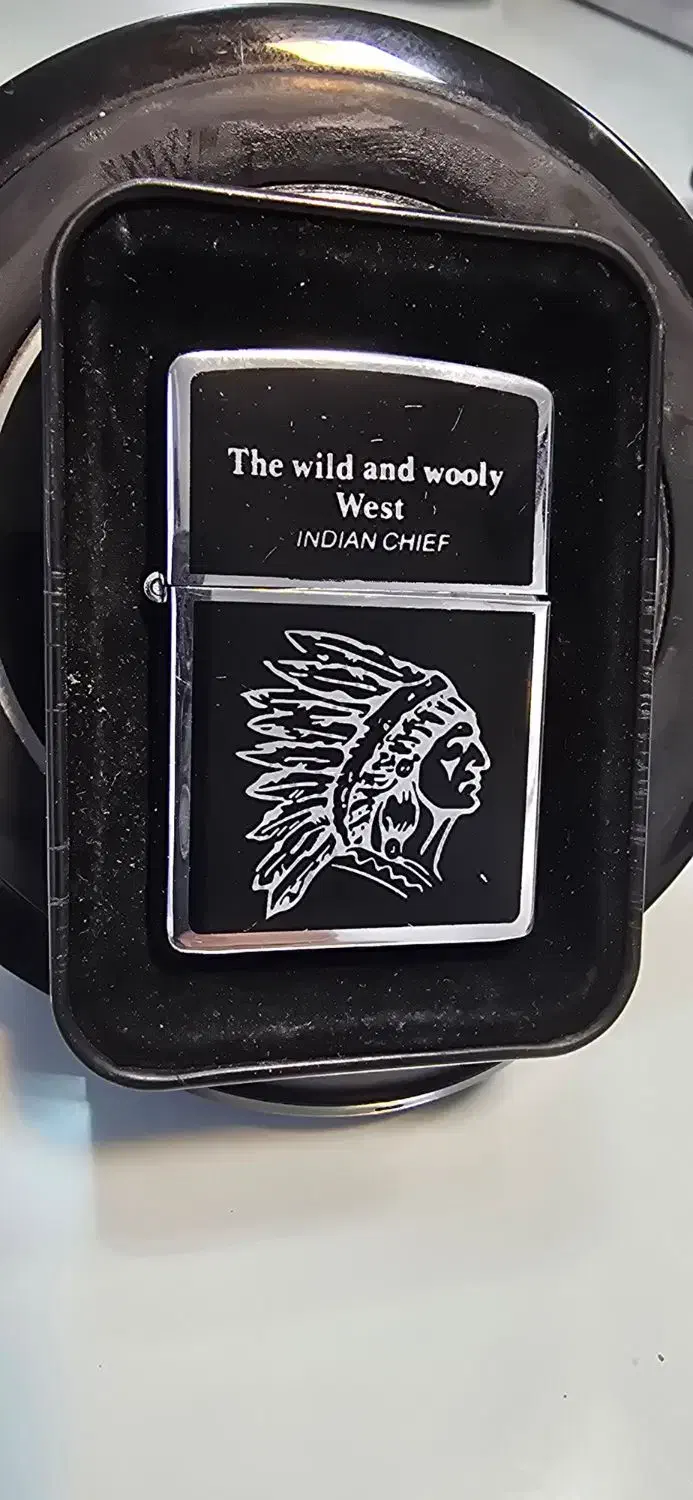 فندک بنزینی قدیمی آکبند|کلکسیون اشیاء عتیقه|بیرجند, |دیوار