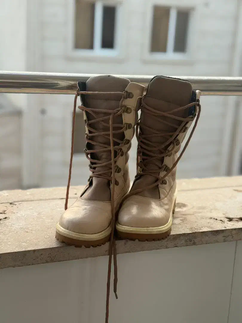 پوتین سالم|کیف، کفش، کمربند|کهریزک, |دیوار