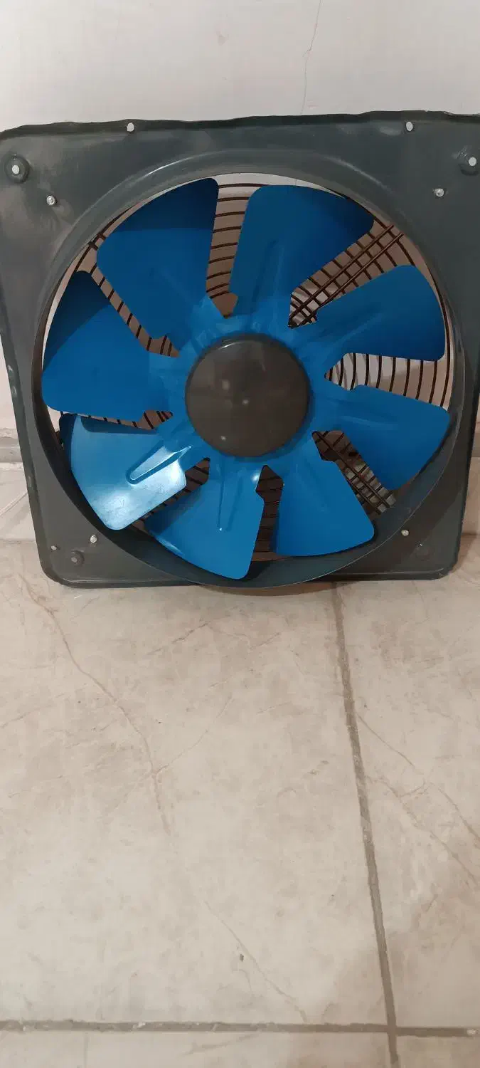 هواکش دمنده در حدنو|پنکه و تصفیهکنندهٔ هوا|بهارستان, |دیوار