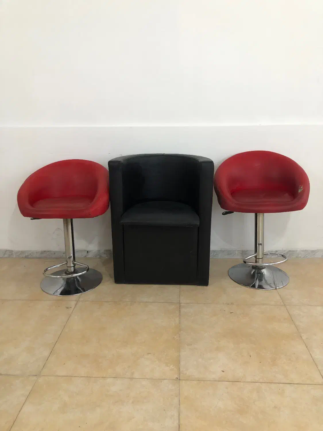 فروش فوری|آرایشگاه و سالن‌های زیبایی|شازند, |دیوار