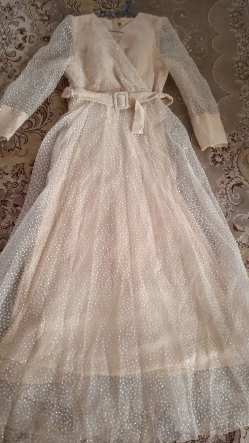 لباس مجلسی|لباس|شیروان (خراسان), |دیوار