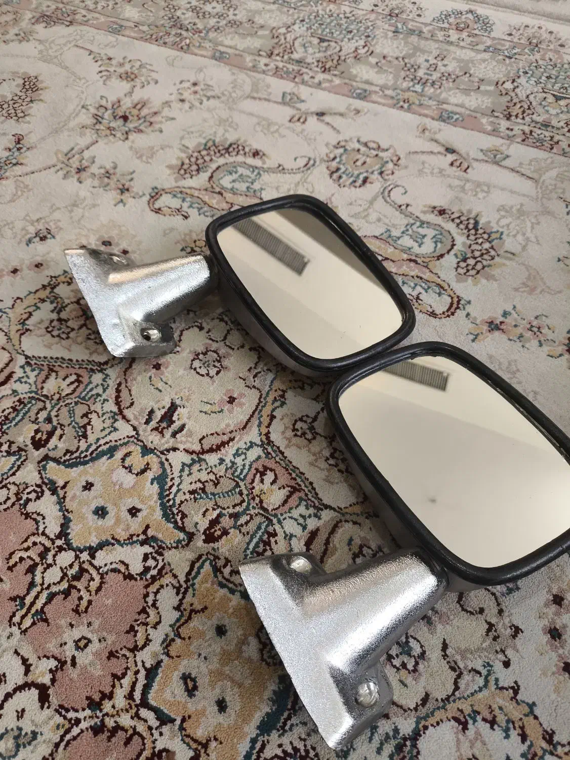 رادیات ومقداری لوازم خودرو|قطعات یدکی و لوازم جانبی|اصفهان, پوریای ولی|دیوار