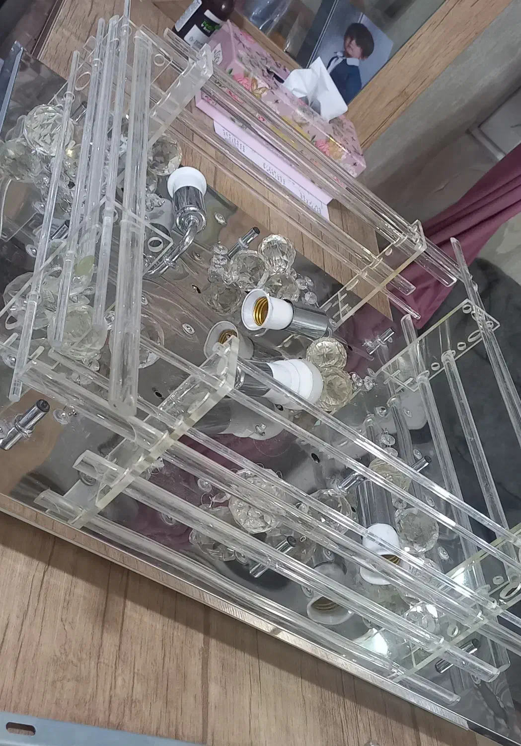 لوستر|لوستر و چراغ آویز|اسلام‌شهر, شهرک قائمیه|دیوار