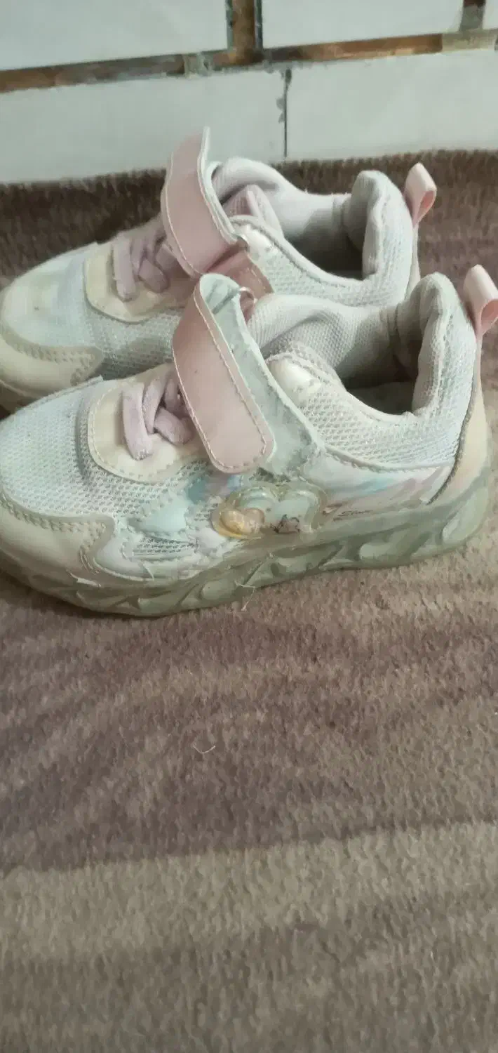 نیم بوت تمیز در حد نو|کیف، کفش، کمربند|دورود, |دیوار