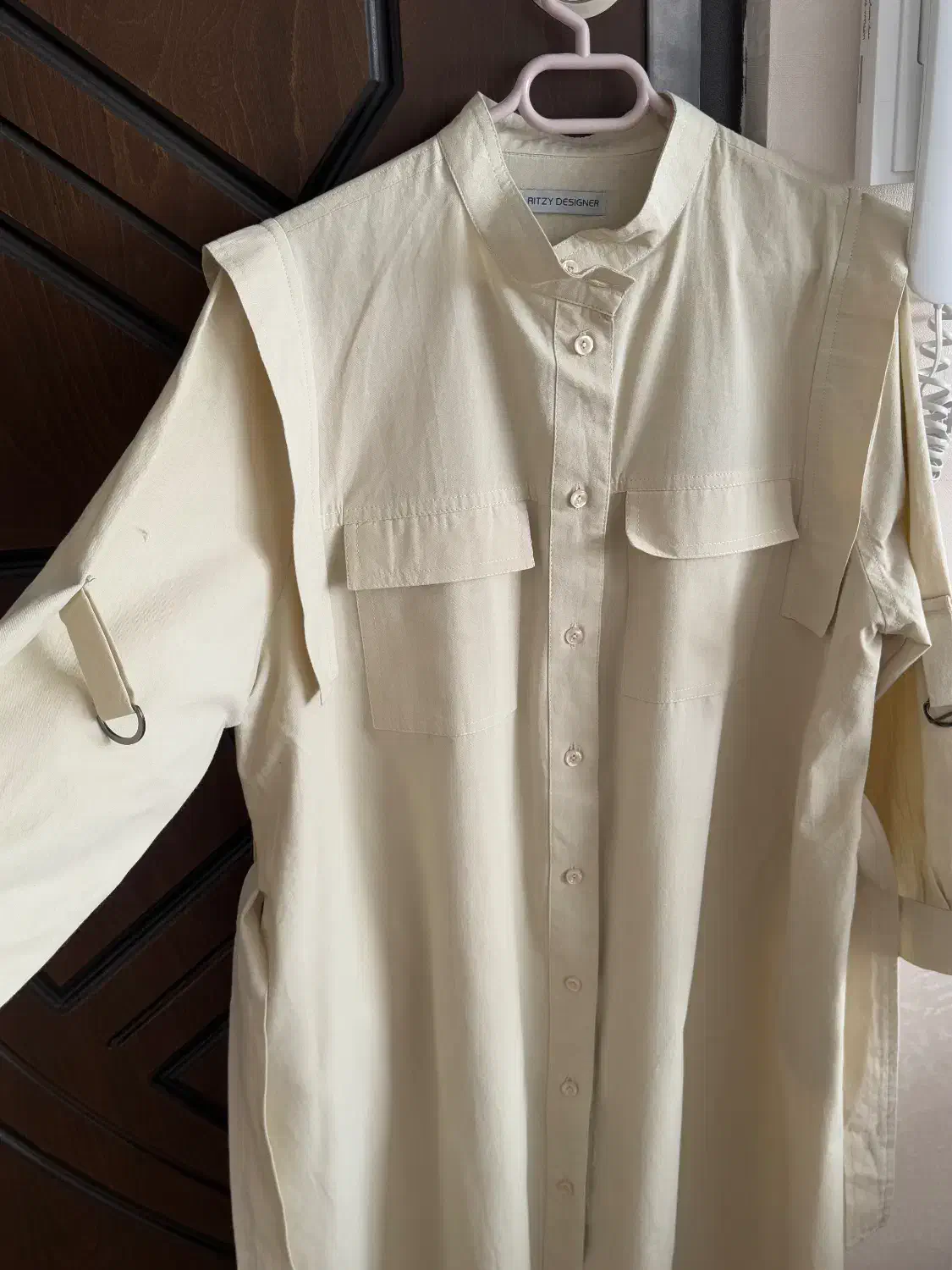 مانتو بلند شیری رنگ|لباس|بوئین زهرا, |دیوار