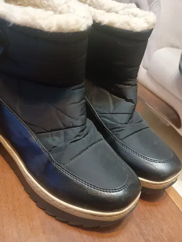 آگ چرم و پارچه ضد اب نیم بوت زنانه سایز ۳۷|کیف، کفش، کمربند|تهران, آبشار تهران (دریاچه)|دیوار