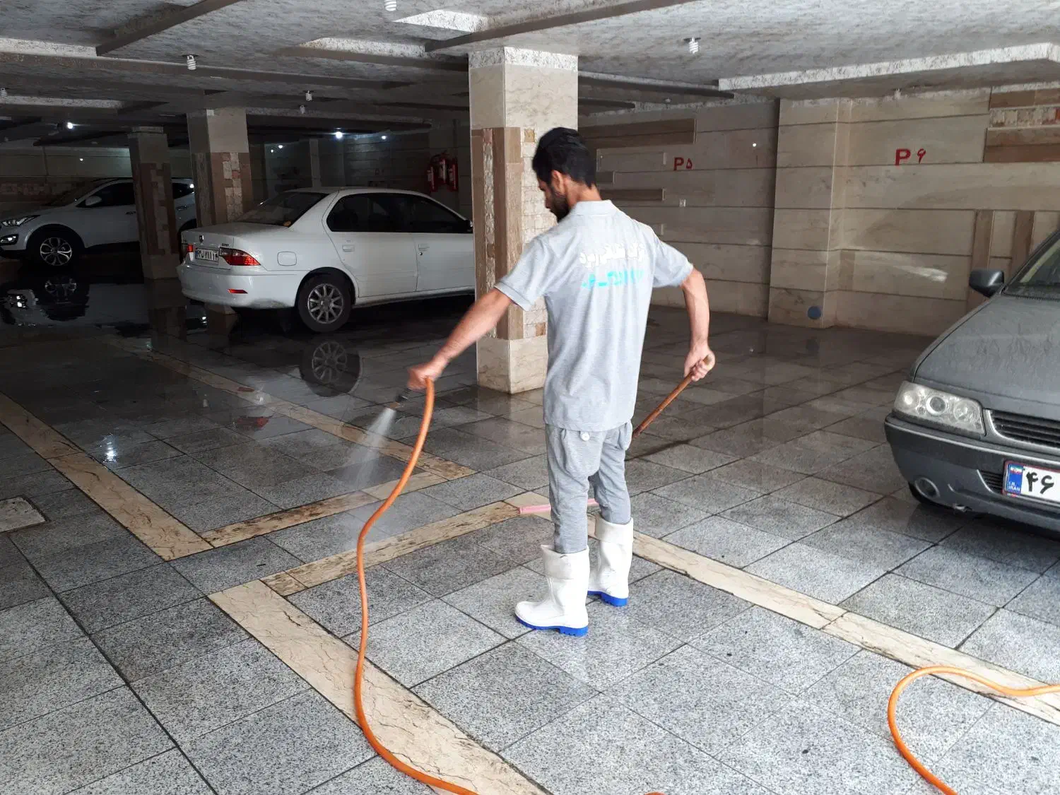 خدمات حرفهای نظافت زمرد|خدمات نظافت|اهواز, پادادشهر|دیوار