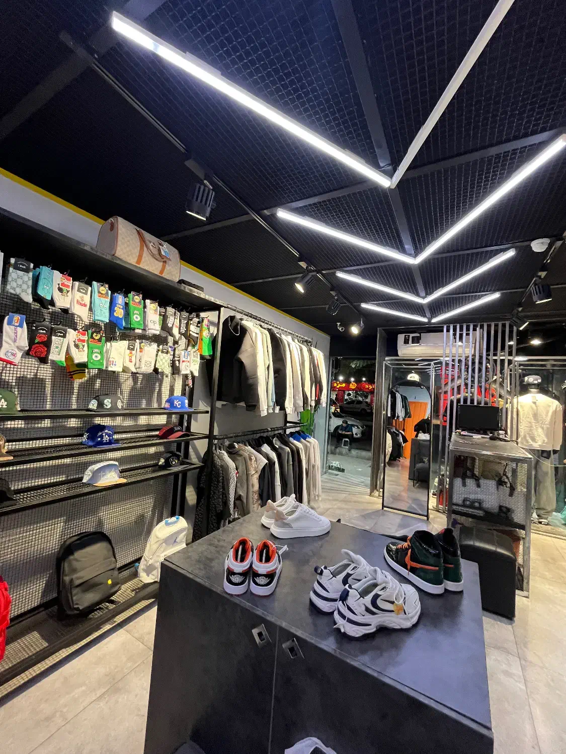 ویترین مغازه|فروشگاه و مغازه|تهران, تهرانسر مرکزی|دیوار