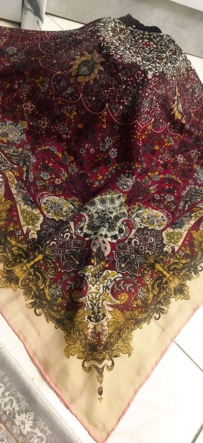 تعدادی شال و روسری نو و در حدنو 50 تومان|لباس|قزوین, |دیوار