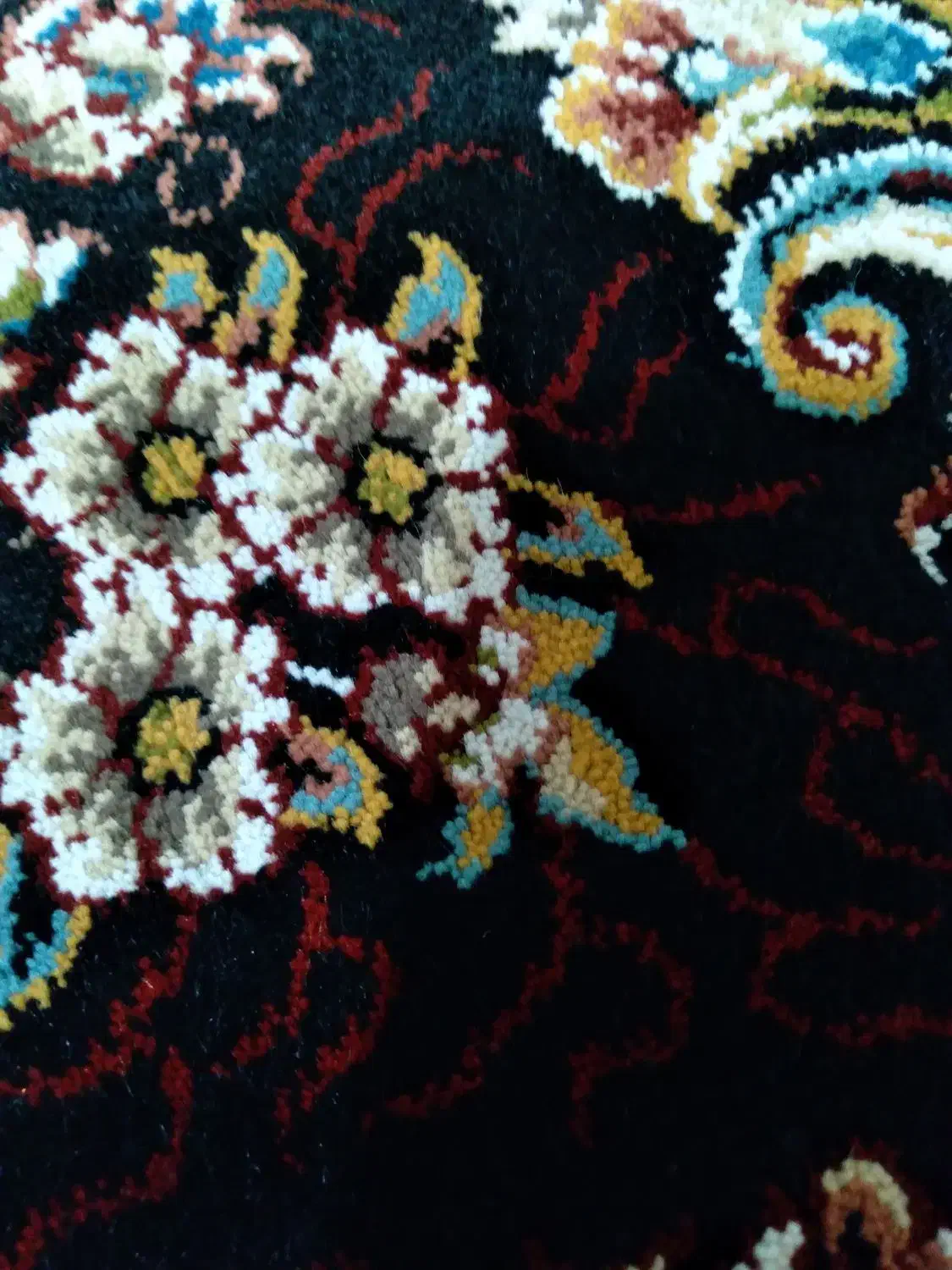 گمشده|اشیا|سنندج, |دیوار