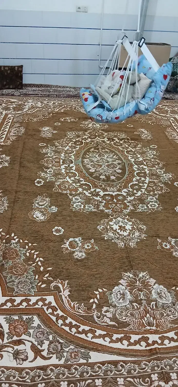 رو فرشی|روفرشی|رودان, |دیوار