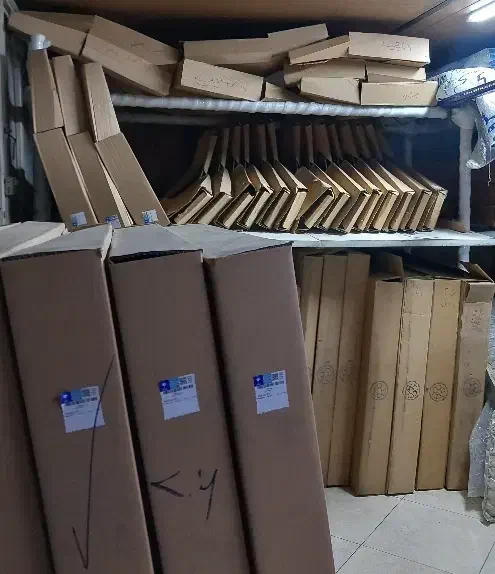 بدنه رنگی و خام پژو چراغ کاپوت گلگیر رنگ کوره ای|قطعات یدکی و لوازم جانبی|کرج, گلشهر|دیوار