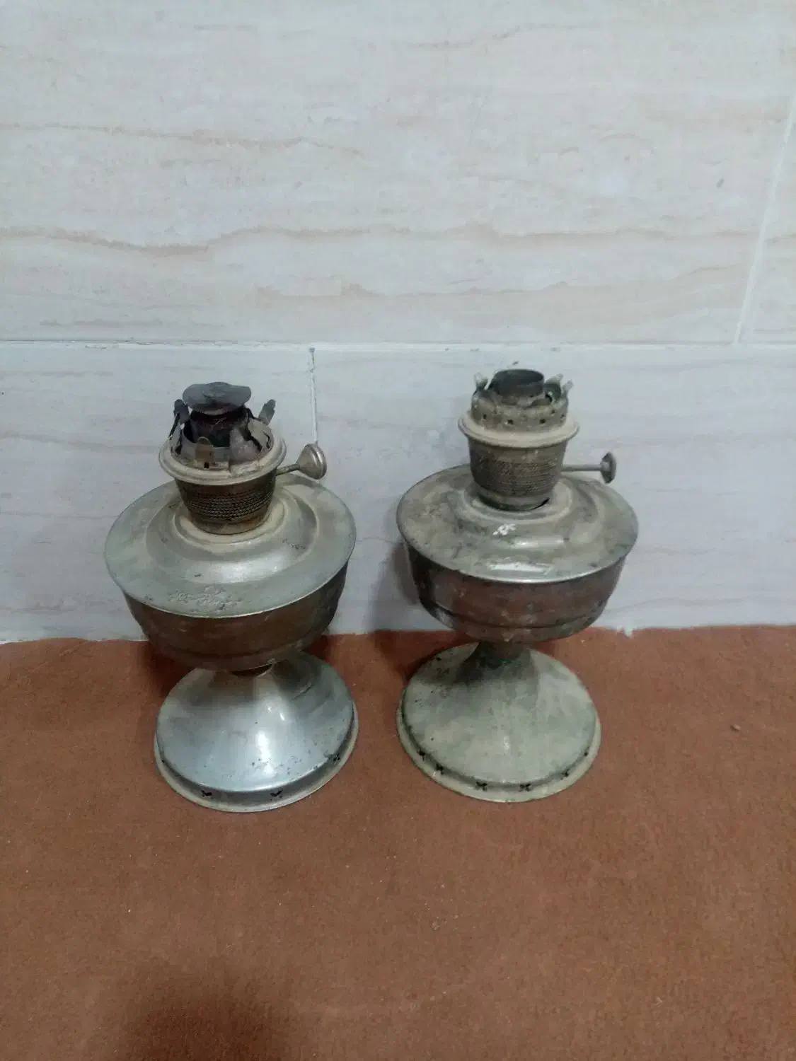 چراق قدیمی|کلکسیون اشیاء عتیقه|گناباد, |دیوار