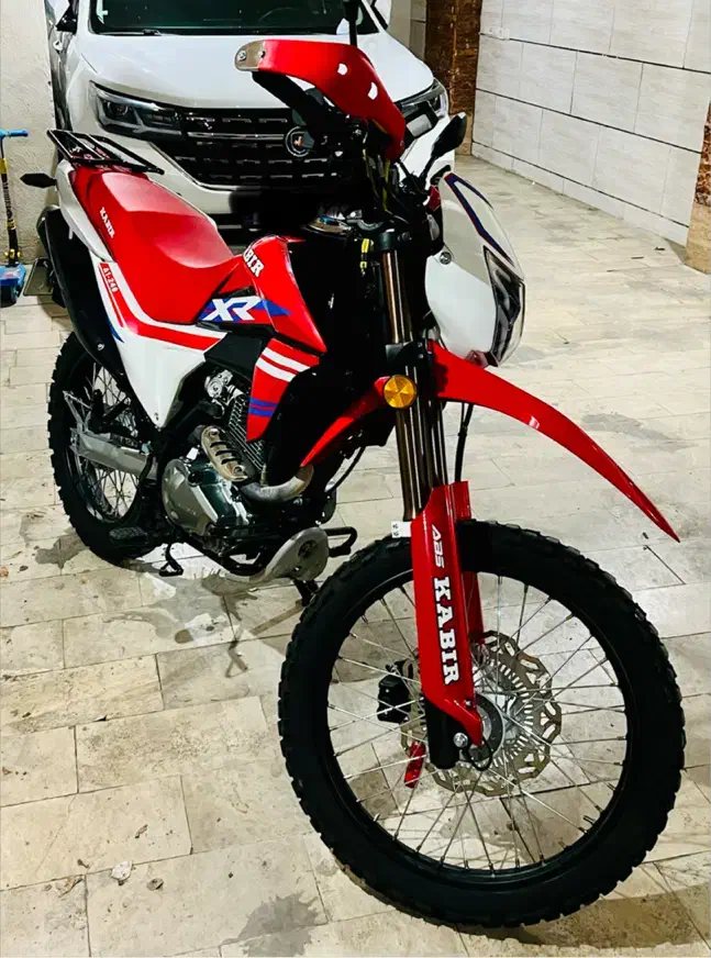 تریل xr 250|موتورسیکلت|تهران, نظام‌آباد|دیوار