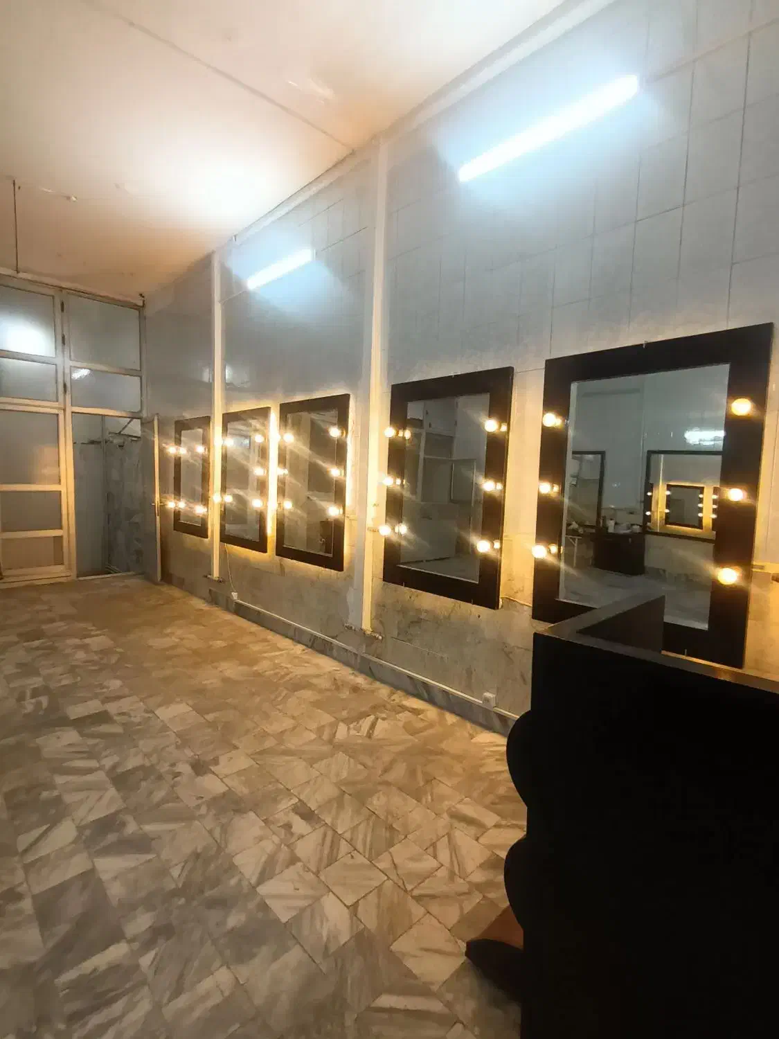 آینه نورمخفی|آینه|مشهد, ایثارگران|دیوار