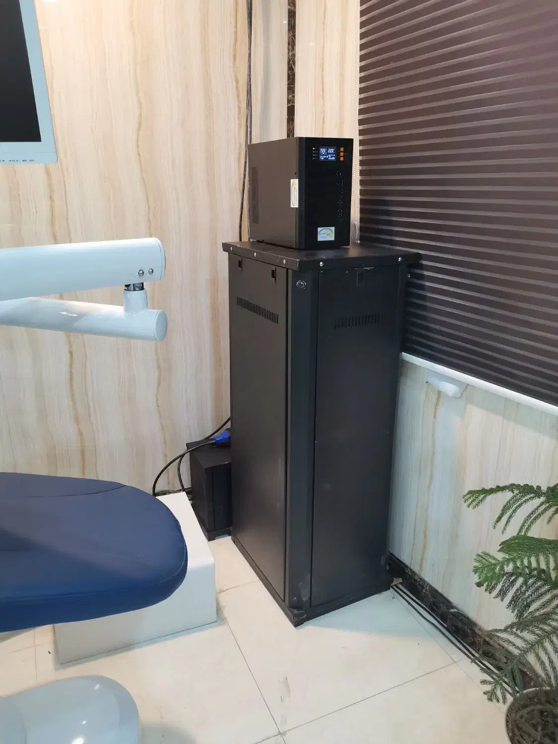 یو پی اسUPS10000va آنلاین با باتری مورد نیاز پروژه|قطعات و لوازم جانبی رایانه|اهواز, کیانپارس |دیوار