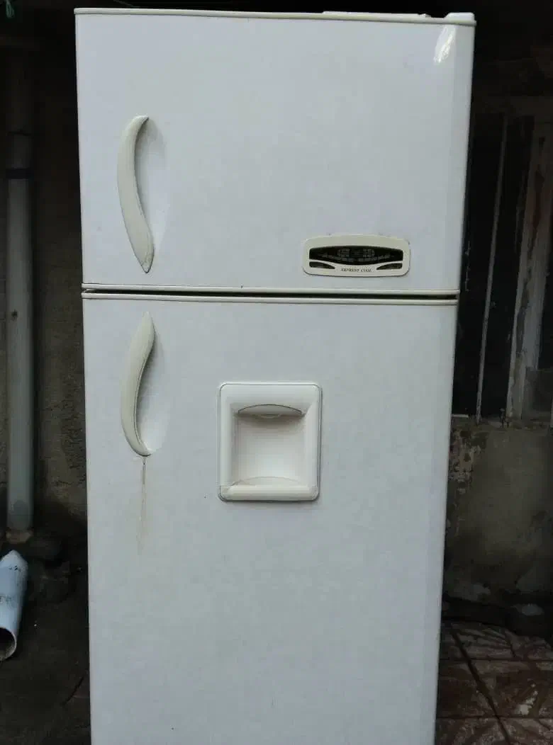 فروش یخچال بدون‌مشکل|یخچال و فریزر|مریوان, |دیوار