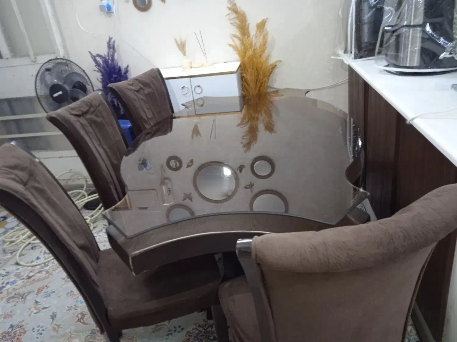 میز ناهارخوری ۴ نفره کاملاً سالم و مقاوم|میز و صندلی غذاخوری|پردیس, فاز ۱|دیوار